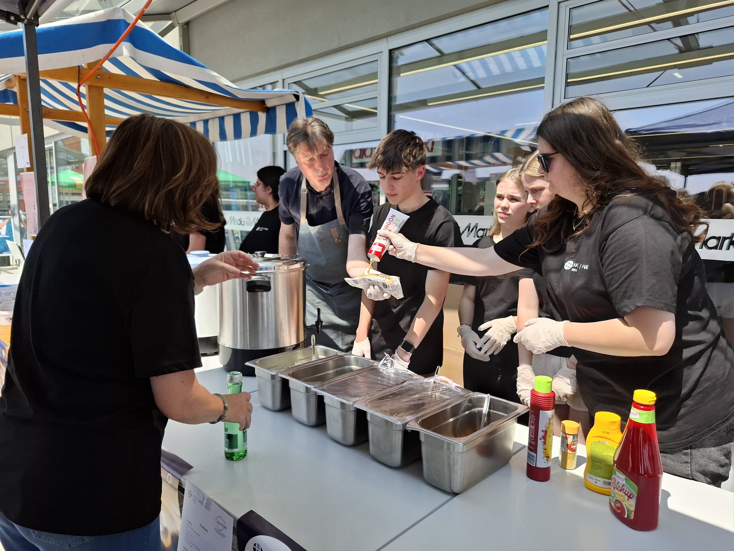 „Wie sicher bist du? Frag die Cyber-HAK“