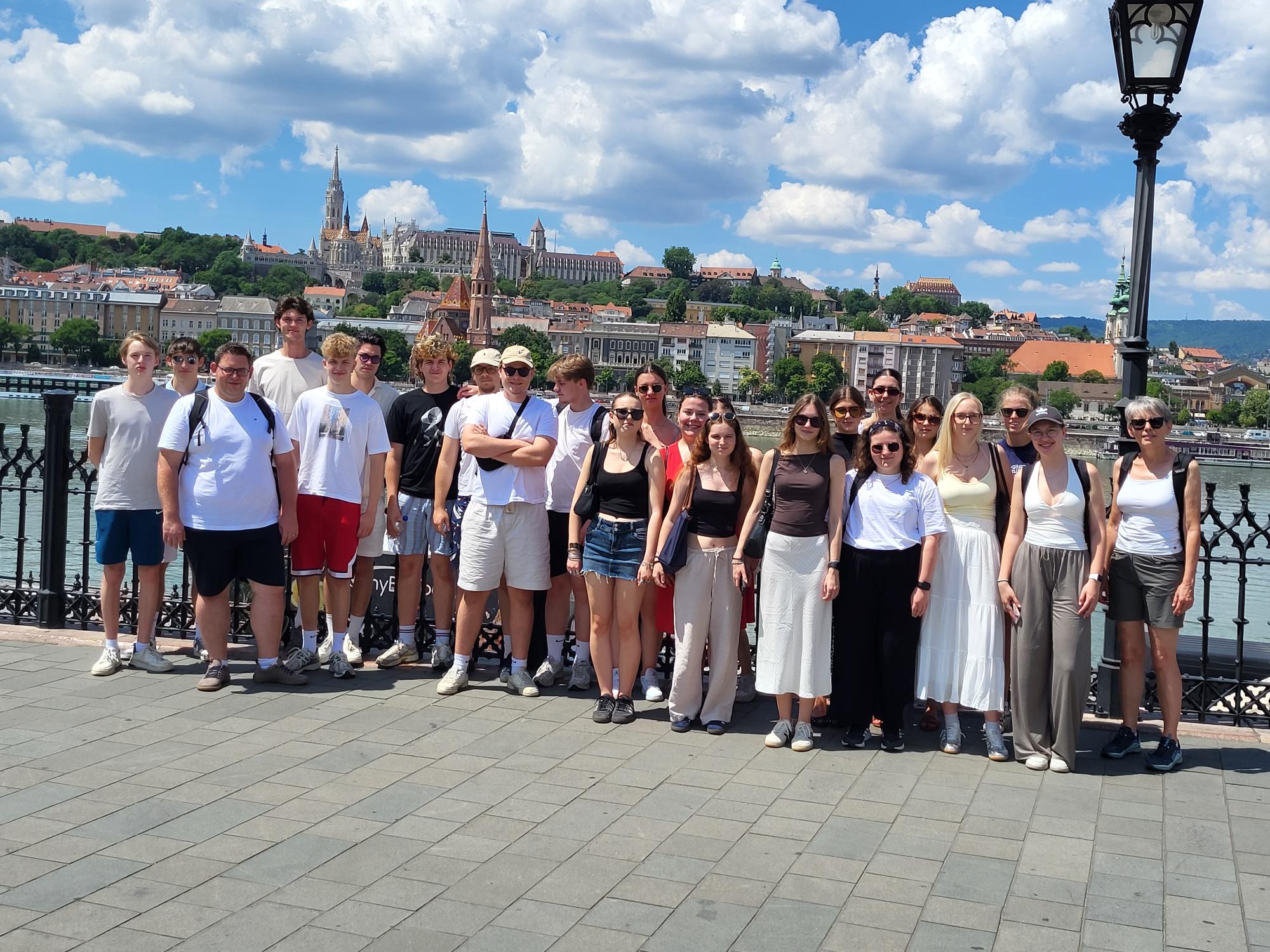BHAK-Horn: Betriebsausflug der Übungsfirmen nach Budapest
